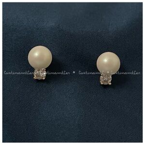 Kate Spade White Pearls of Wisdom Stud Earrings